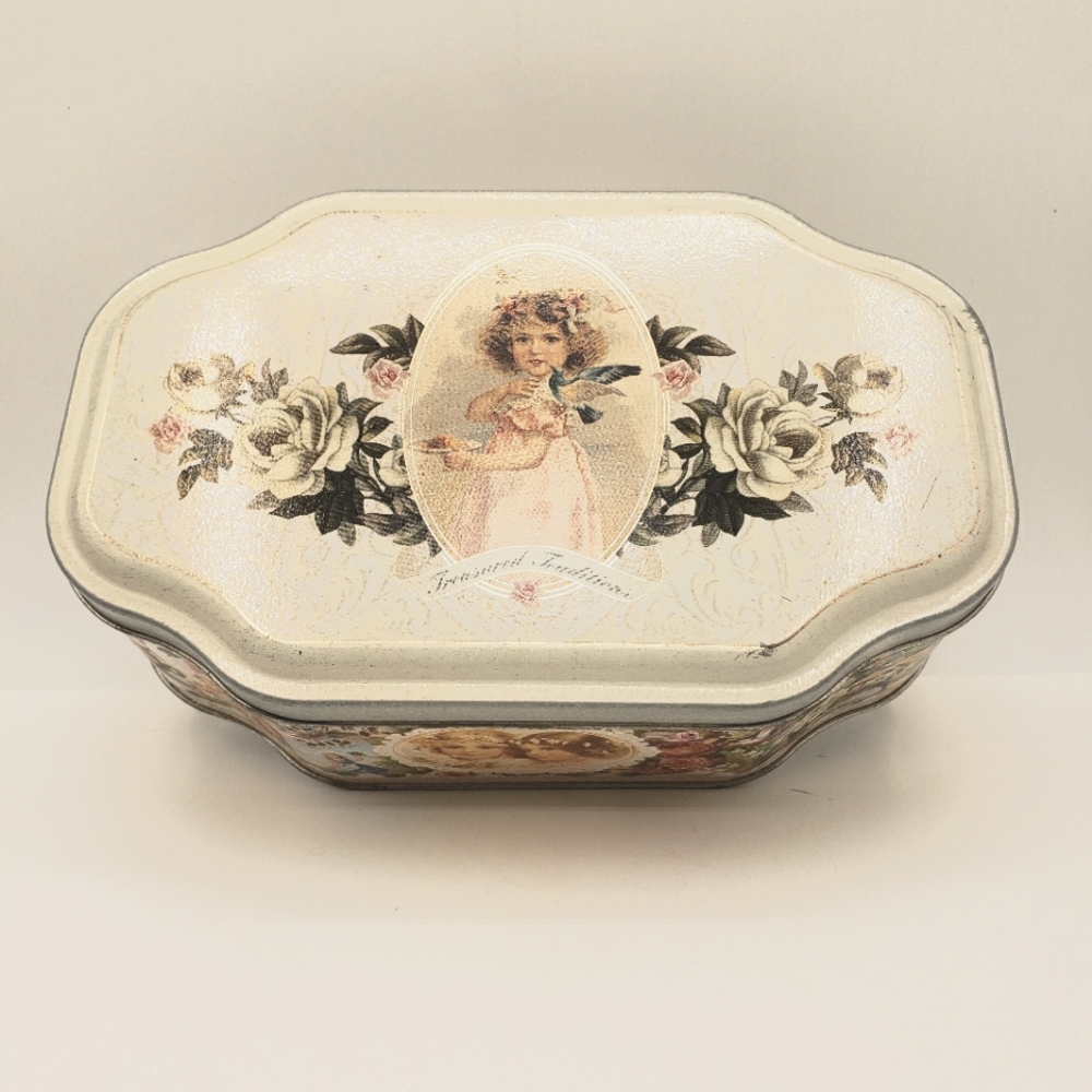Vintage Victorian Tin Box by Treasured Traditions 1997 The Gifted Line Feminine.